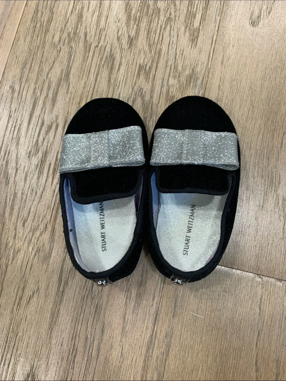 NWT My First Stuart Weitzman Baby Crib Shoe Size 4 Black Velvet Loafer